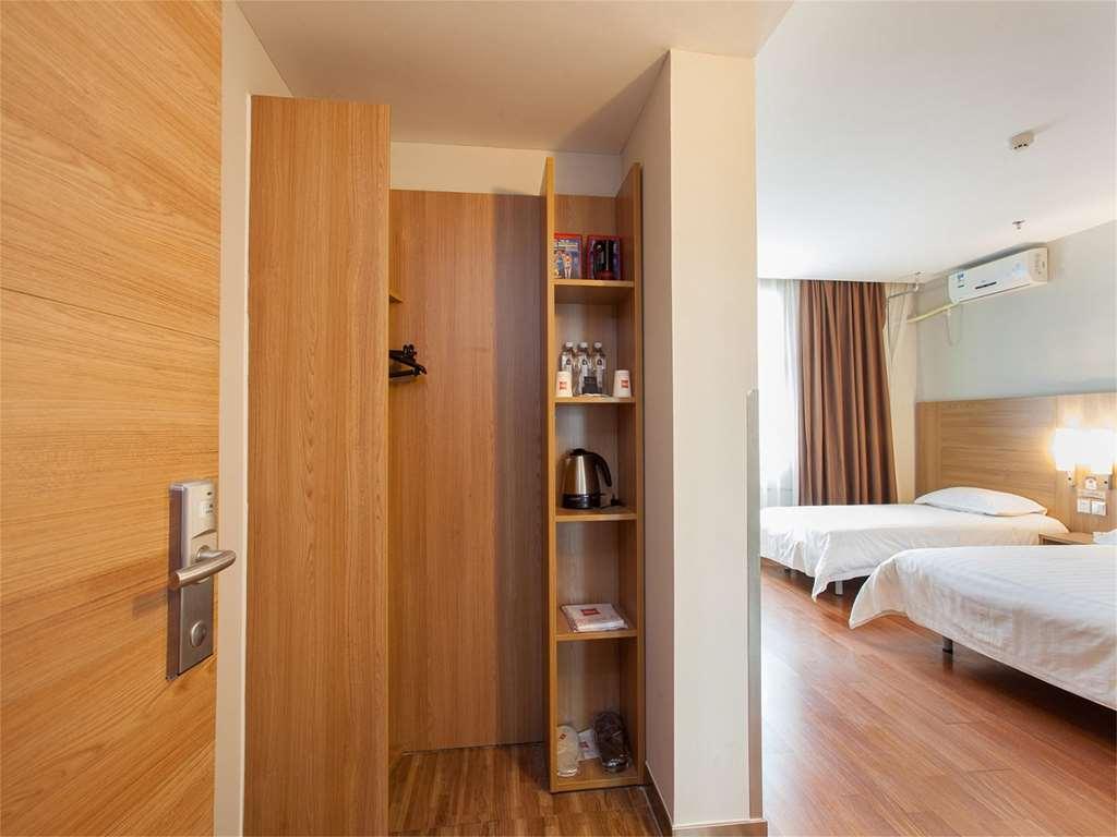 מלון Ibis Luoyang Hi Tech Dev Zone חדר תמונה